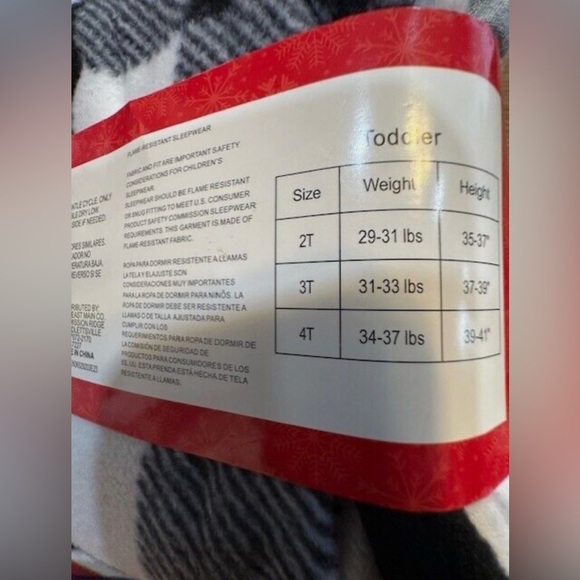 Christmas pajamas - Picture 5 of 5
